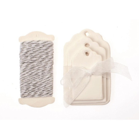 Papieren labels met koord white